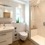 Seeschloss, App 17, Direkt An Der Strandpromenade, Toplage Apartament Binz