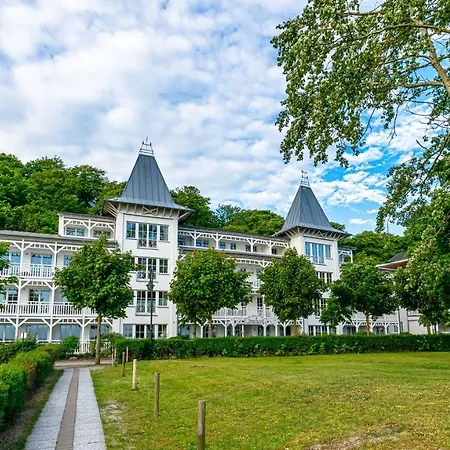 Appartement Seeschloss, App 17, Direkt An Der Strandpromenade, Toplage Binz